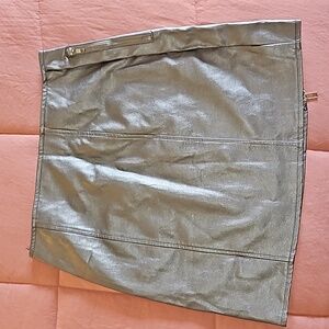 Silver Faux Leather Mini Skirt with Zipper details